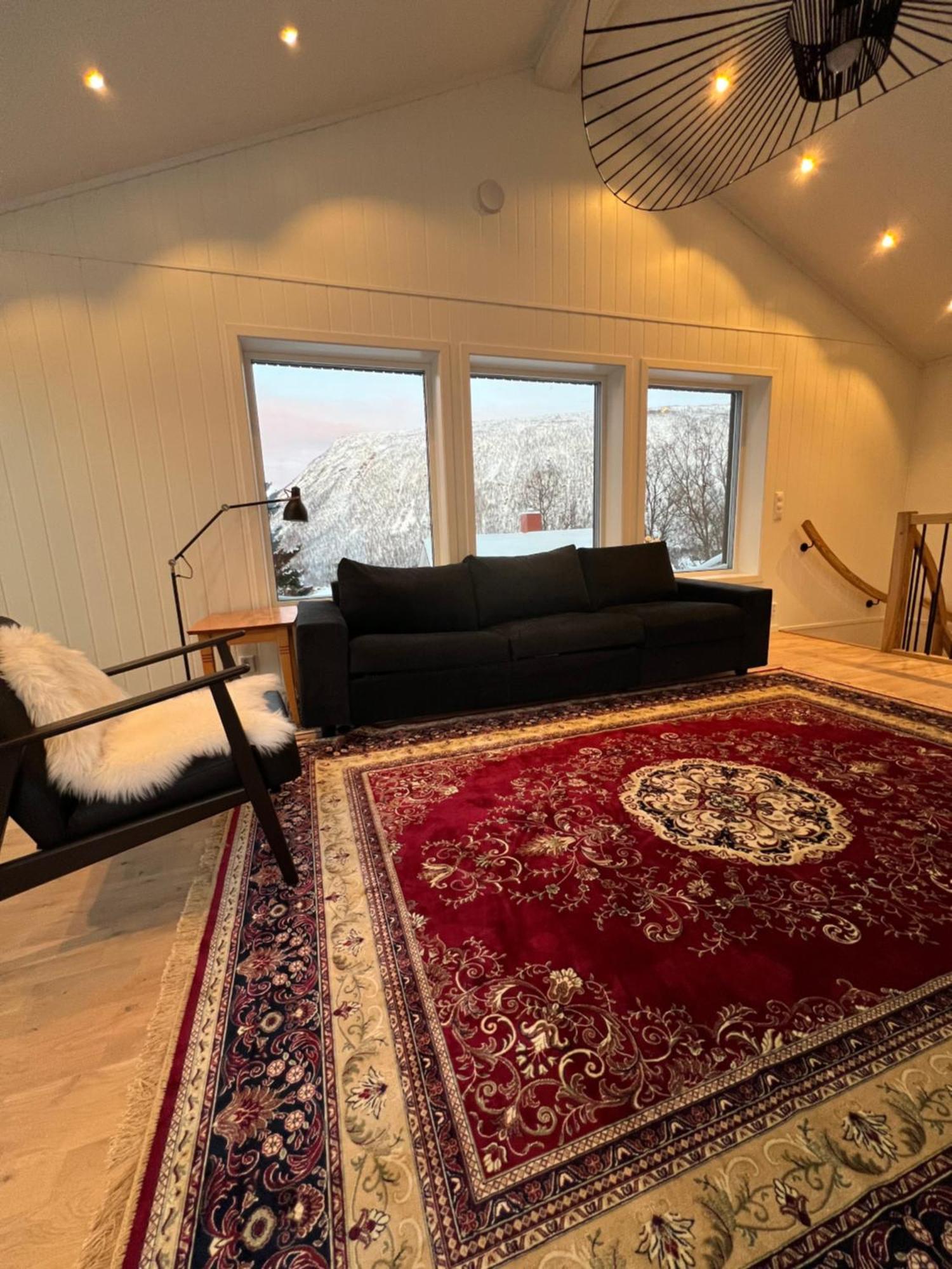 Tromso Arctic Villa With Free Parking Exterior photo